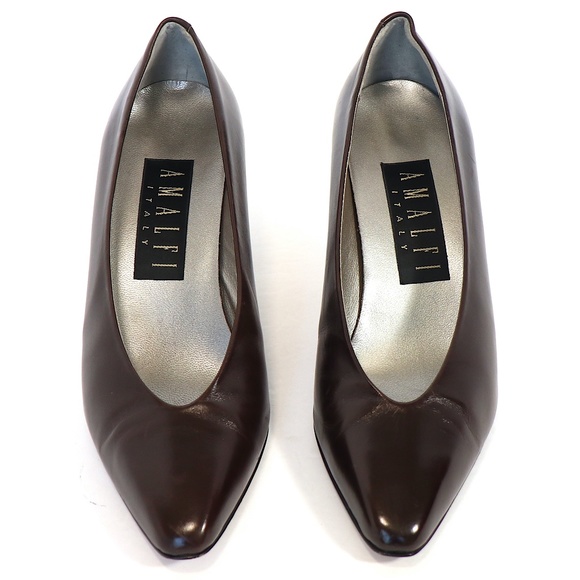 Vintage mid-heel Amalfi 'Vania' pumps in 'Coffee' - Picture 2 of 10